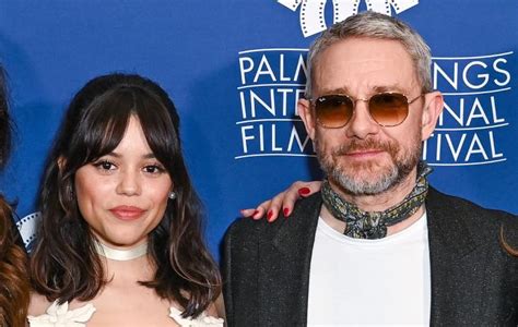 Jenna Ortega, 21, and Martin Freeman, 52, sex scene is called。